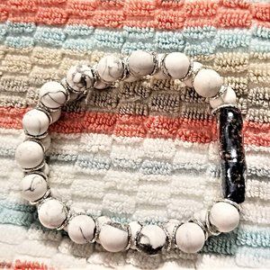 Plus Size Bracelet Howlite Goddess Stretch